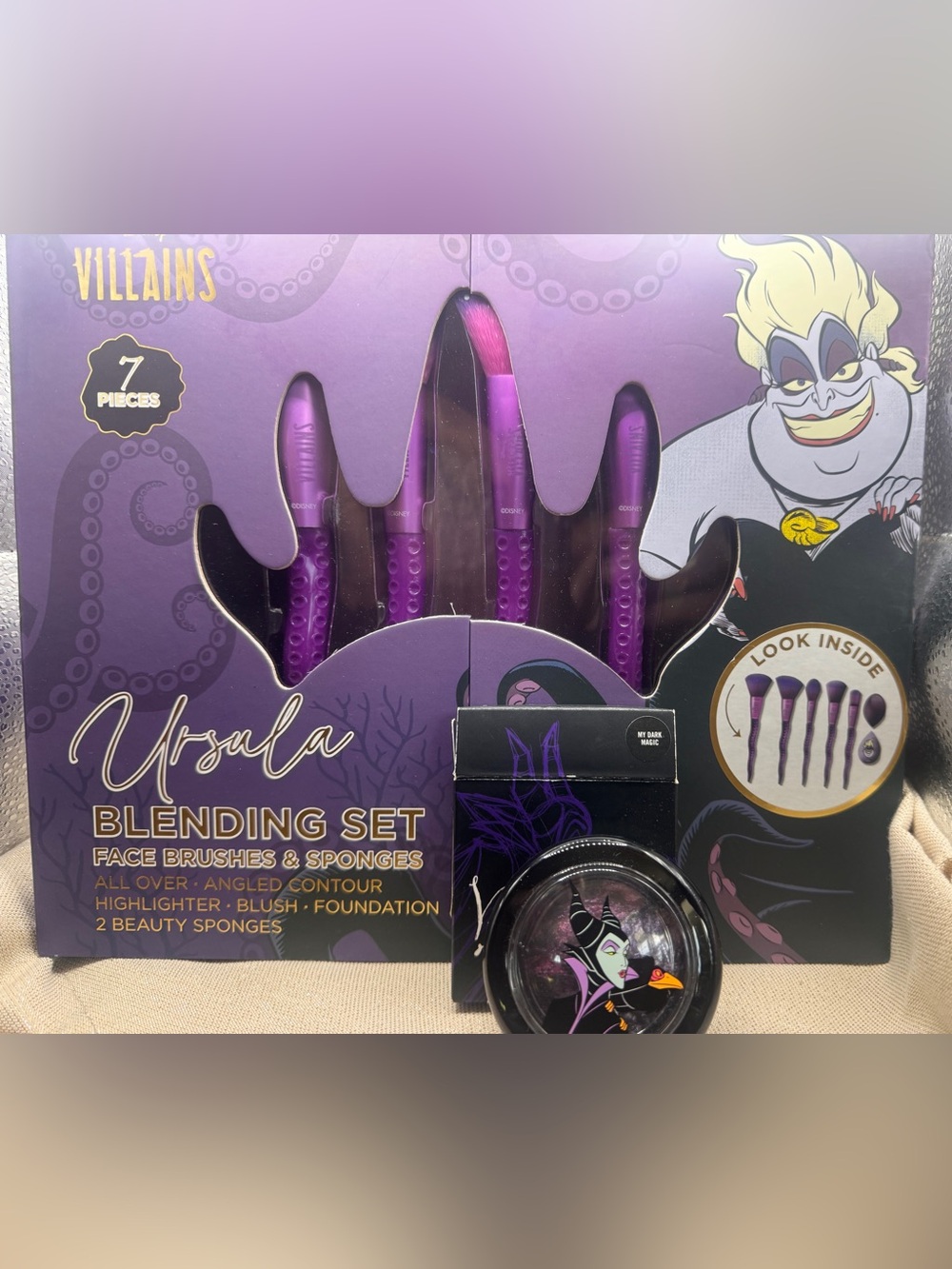 Mac cosmetics ‘venomous villains - my dark magic’ eyeshadow & Disney brush set